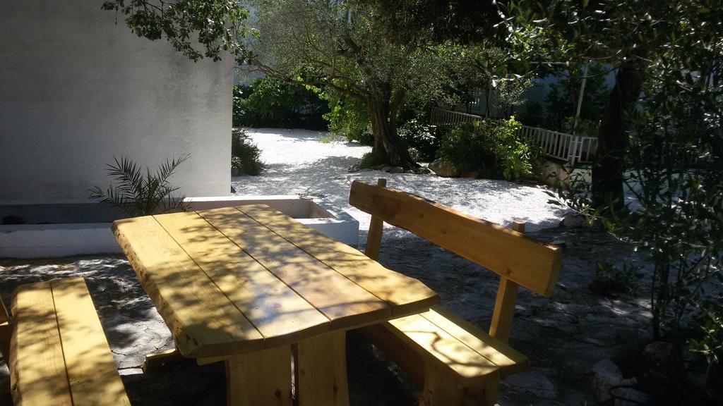 Olive Garden Apartments Poljica  Eksteriør billede
